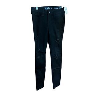 Hollister Womans Black distressed-Low Rise Super Skinny Jeans Sz 24/30 NWT